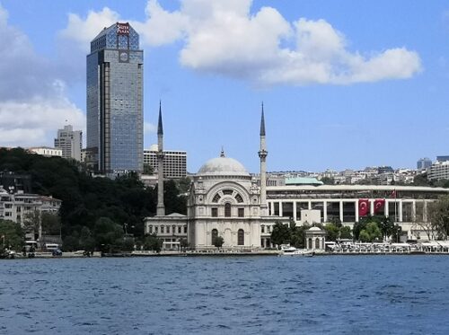Dolmabahçe Camii