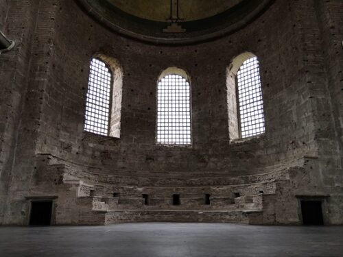 Church for Ottoman Sultans - Hagia Eirene - My Forever Travel Apse in the Church for Ottoman sultans