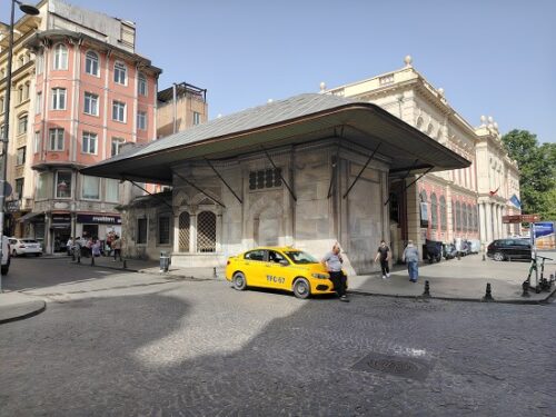 Turhan Hatice Sultan Fountain near Yeni Mosque