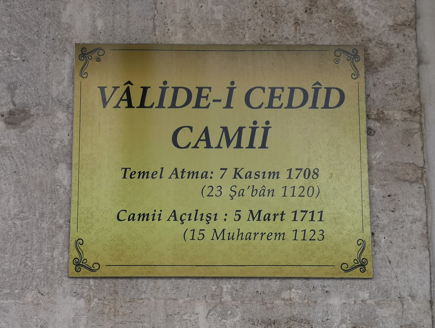 Yeni Valide Camii