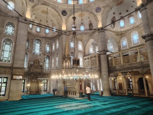 Eyup Sultan Mosque - Istanbul - My Forever Travel Praying hall in the mosque