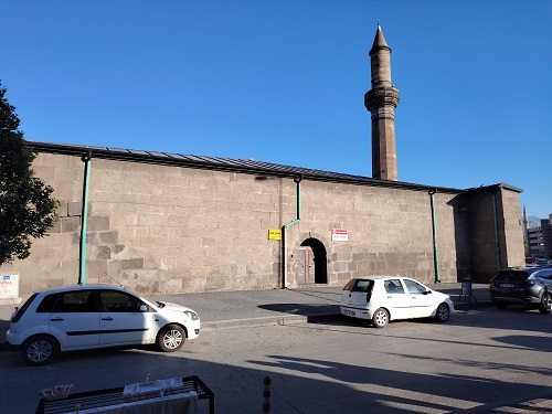 Seljuk Monuments in Kayseri - My Forever Travel Seljuk Monuments - Han Camii Kayseri